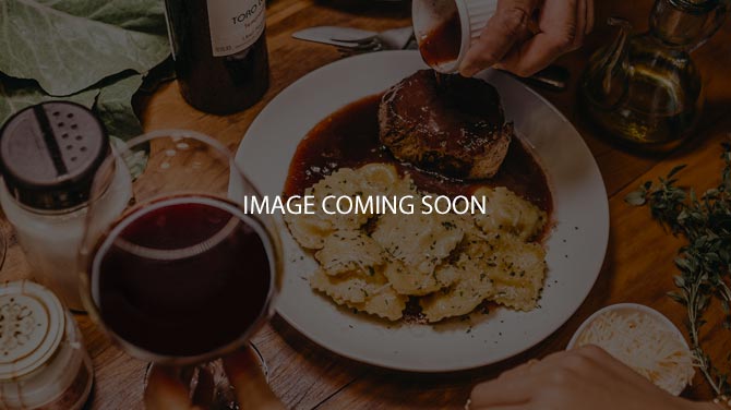 Is it possible to book for 8 people or more ?